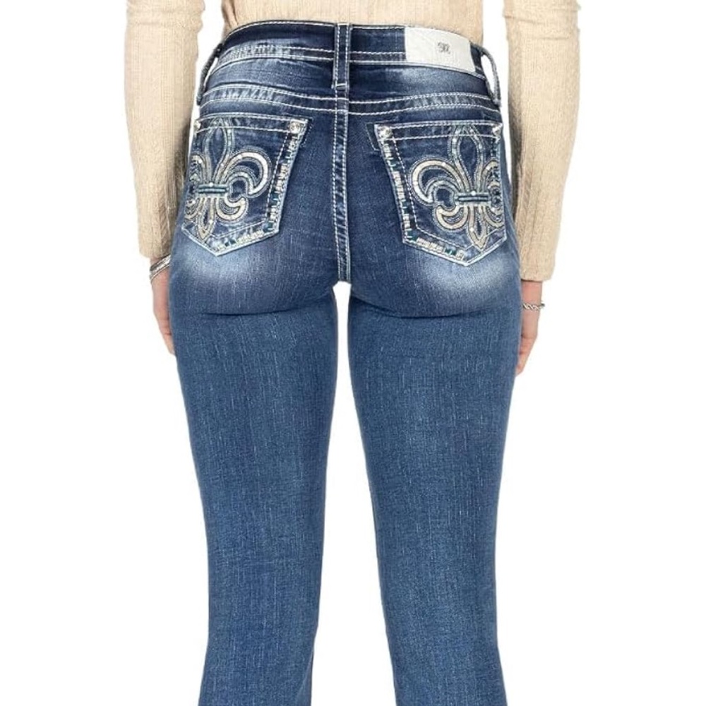 Miss me Jeans - mid rise boot cut